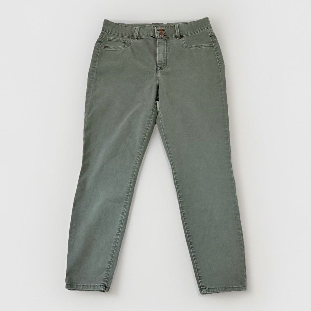 Maurices M Jeans Olive Green Skinny Jeggings Size L Double Button Stretch Short